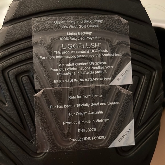 New UGG Zariyah Water Repellent Ankle Boot - Picture 7 of 11